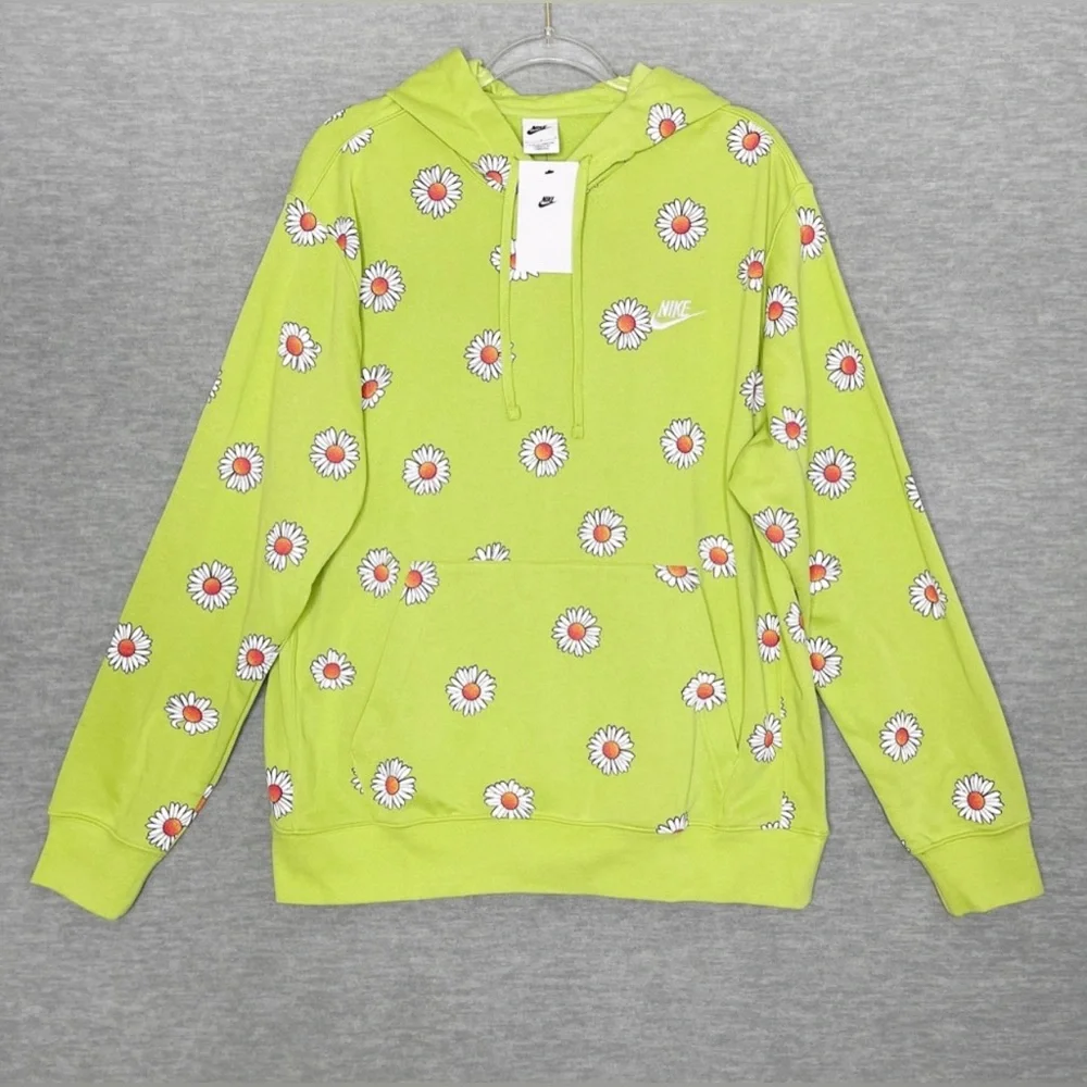 Nike Large Sport Essentials+ French Terry Pullover Hoodie Vivid Green